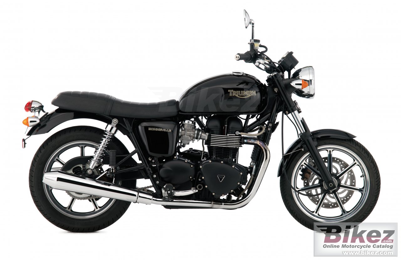 Big Triumph bonneville picture and wallpaper from Bikez.com